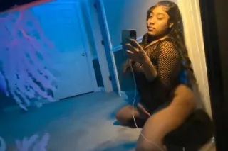 (Read ad⚠)CUTSTRAIGHT2TheCHASE🎬🤑Incalls🏨 & Outcalls 🫦🚕:IslandTropicalForeignHOTTIE 😍 - Image 1