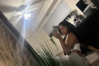 💋😋UPscale Princess🥂✨ ⭐⭐⭐⭐⭐ - Image 2